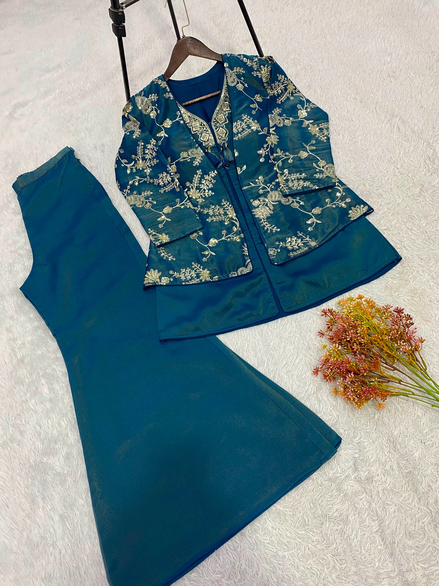New Embroidrey Work Co-ord Set
