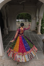 Georgette Print And Gamthi Embellished Work